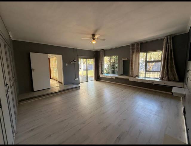 4 BEDROOM PROPERTY TO RENT IN CHRISMAR